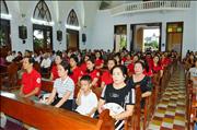 Đoàn tham dự Thánh lễ tại nhà thờ Tuy Hòa