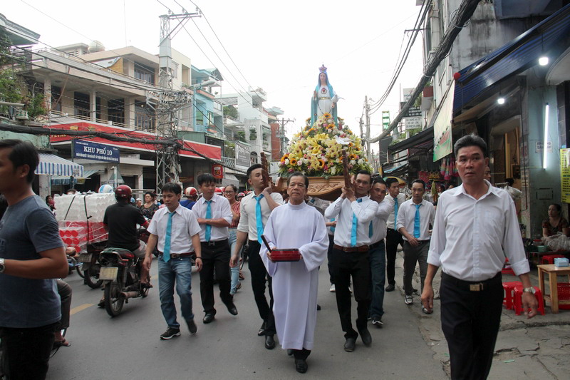 Giáo xứ Hà Đông: Mừng bổn mạng giáo họ Fatima