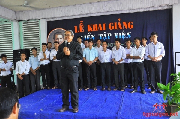 Dòng Don Bosco: Thánh lễ Khai giảng Tiền tập viện niên khóa 2013-2014