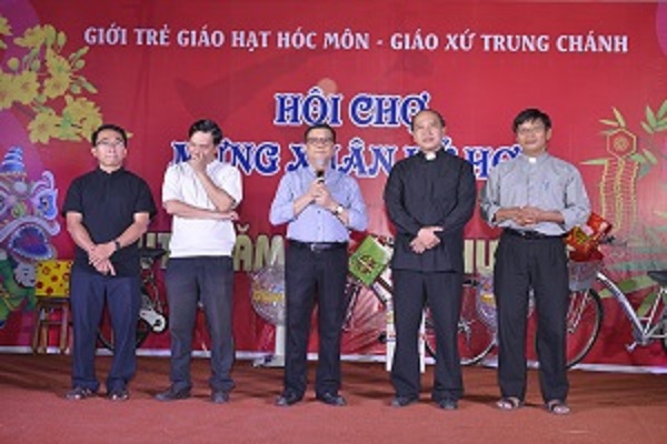 Giới trẻ giáo hạt Hóc Môn: Hội chợ mừng Xuân Kỷ Hợi